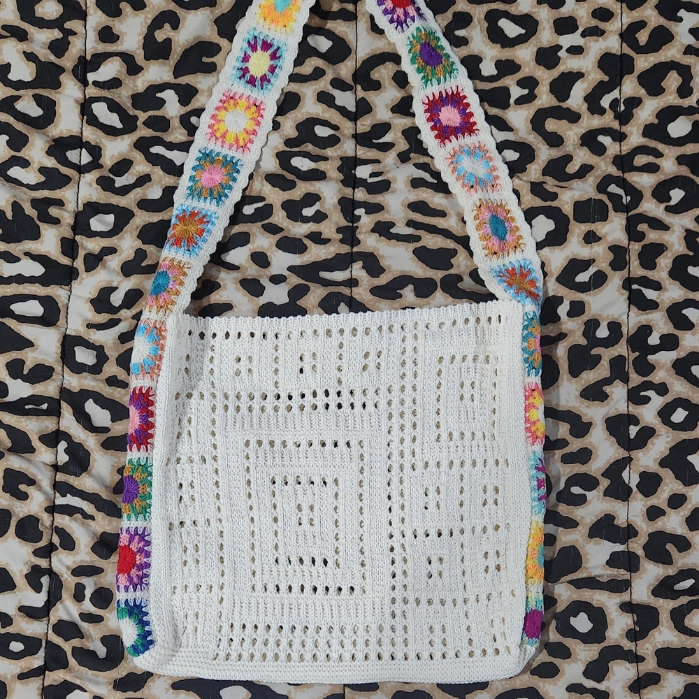 Colorful Crochet Flower Bags - Picture 3 of 8
